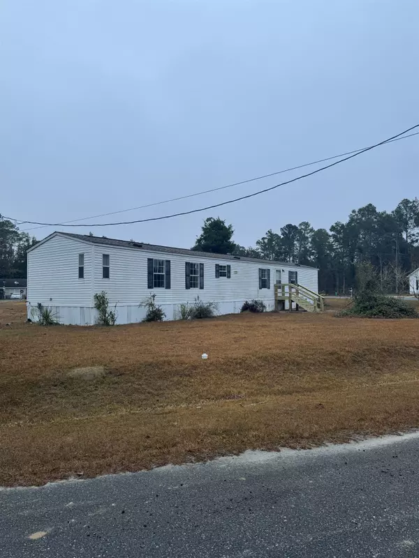 32 Yuma Street, Crawfordville, FL 32327