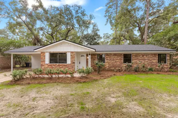 919 Chestwood Avenue, Tallahassee, FL 32303