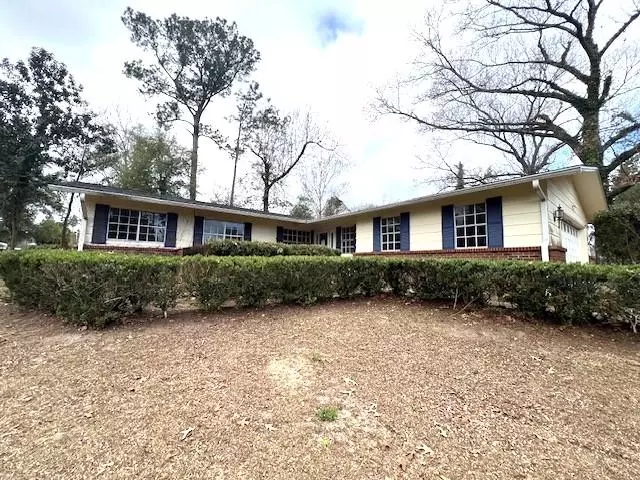 Chattahoochee, FL 32324,87 Longleaf Street