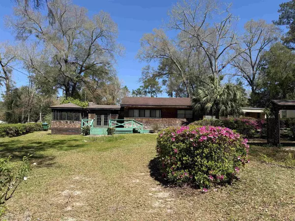162 Jack Langston Road, Sopchoppy, FL 32358