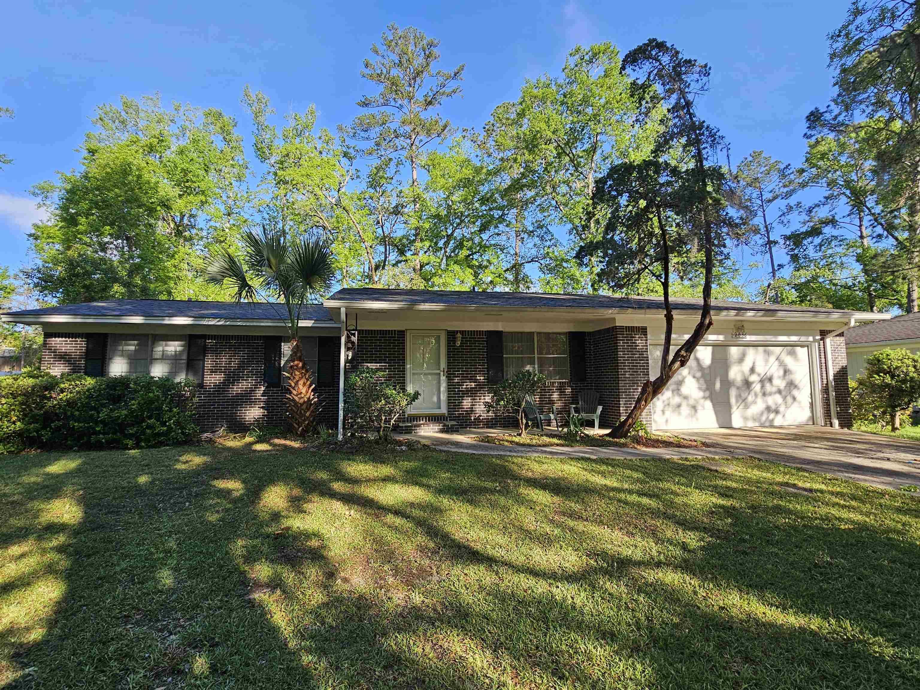 2036 TRESCOTT Drive, Tallahassee, FL 32308