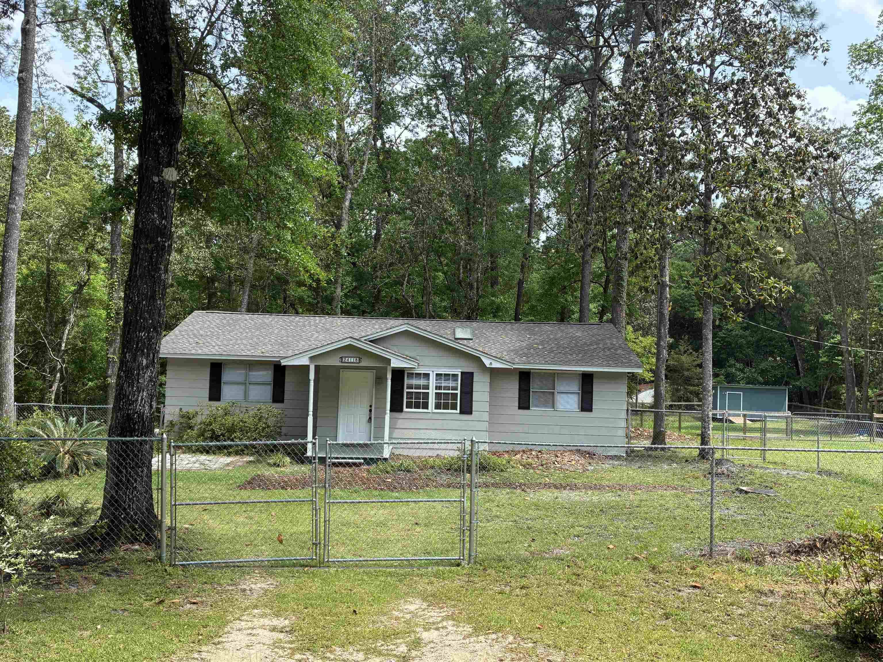 24118 Lone Star Road, Tallahassee, FL 32310