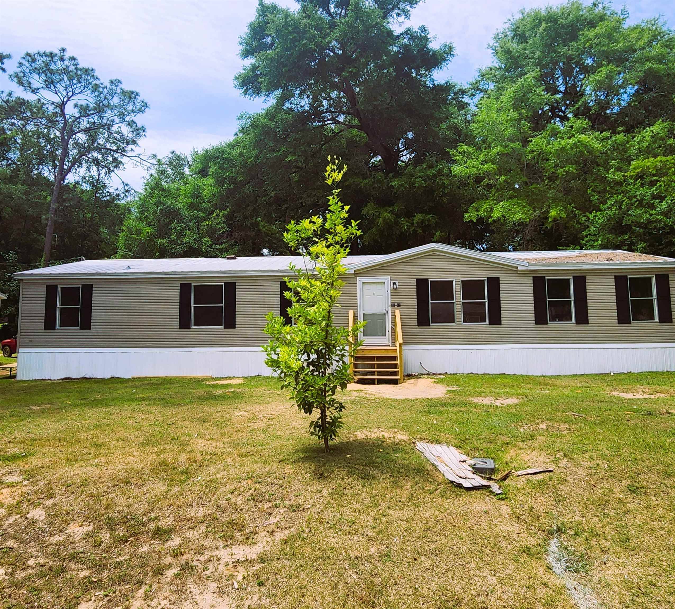 4040 Buster Road, Tallahassee, FL 32305