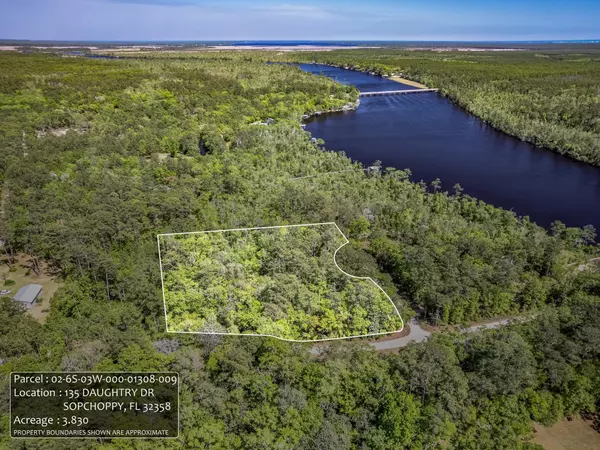 135 Daughtry Drive, Sopchoppy, FL 32358