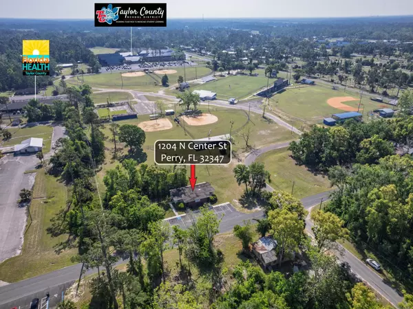 1204 N Center Street, Perry, FL 32347