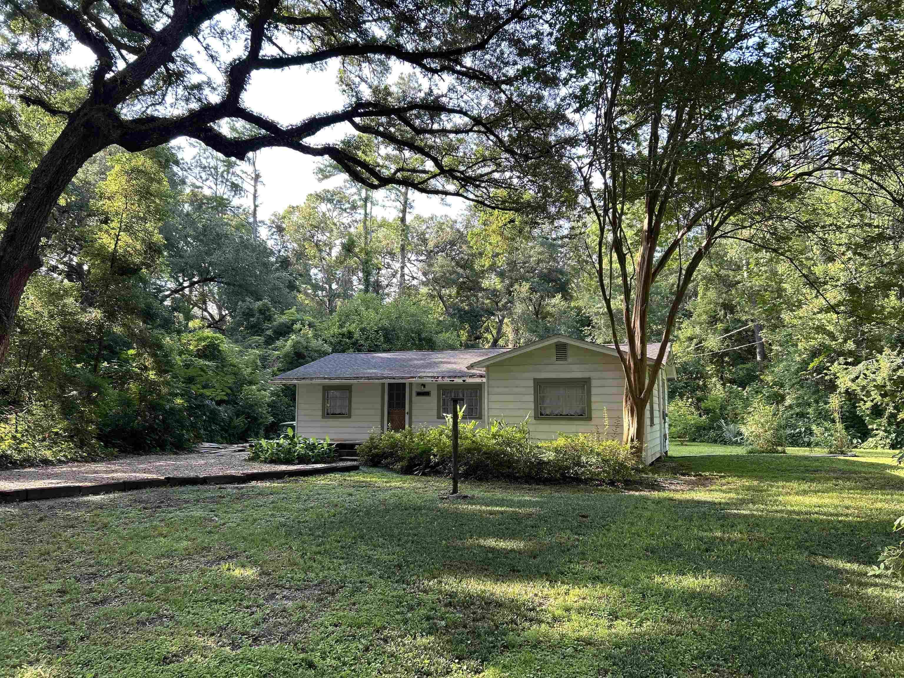 1206 Munson Boulevard, Tallahassee, FL 32304