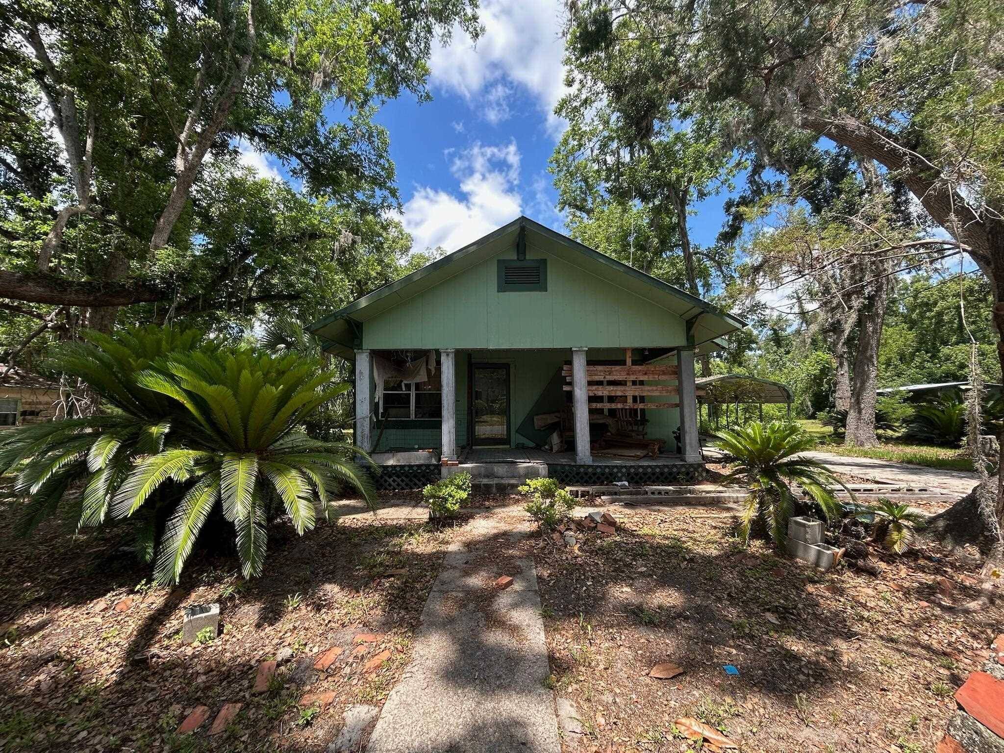 1019 N Center Street, Perry, FL 32347