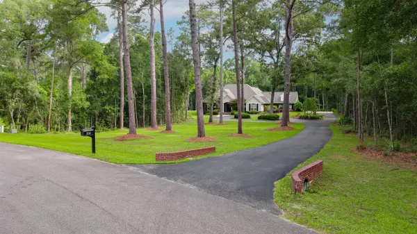 Tallahassee, FL 32312,2610 Millstone Plantation Road