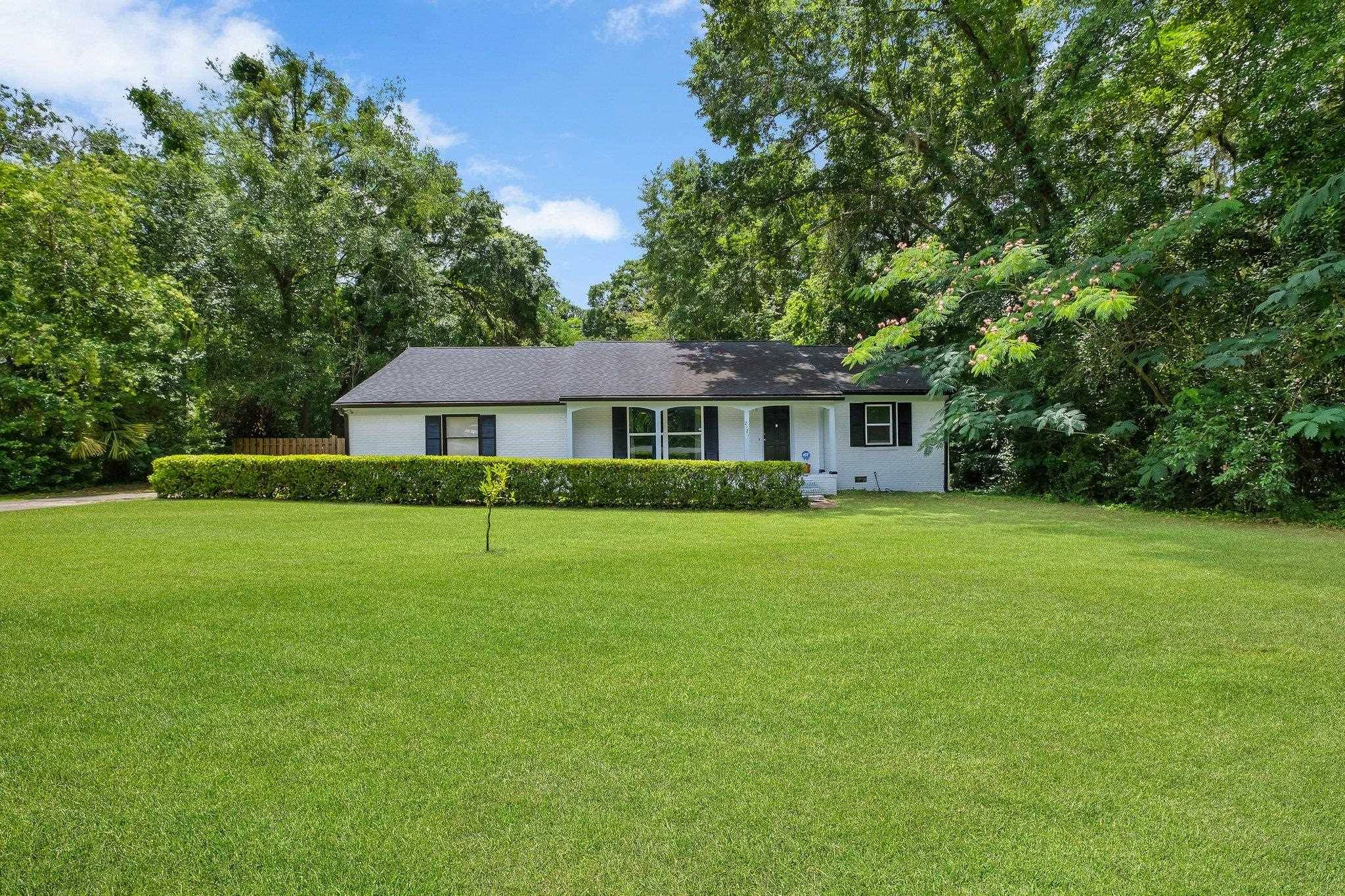 2121 Shadyoaks Drive, Tallahassee, FL 32303