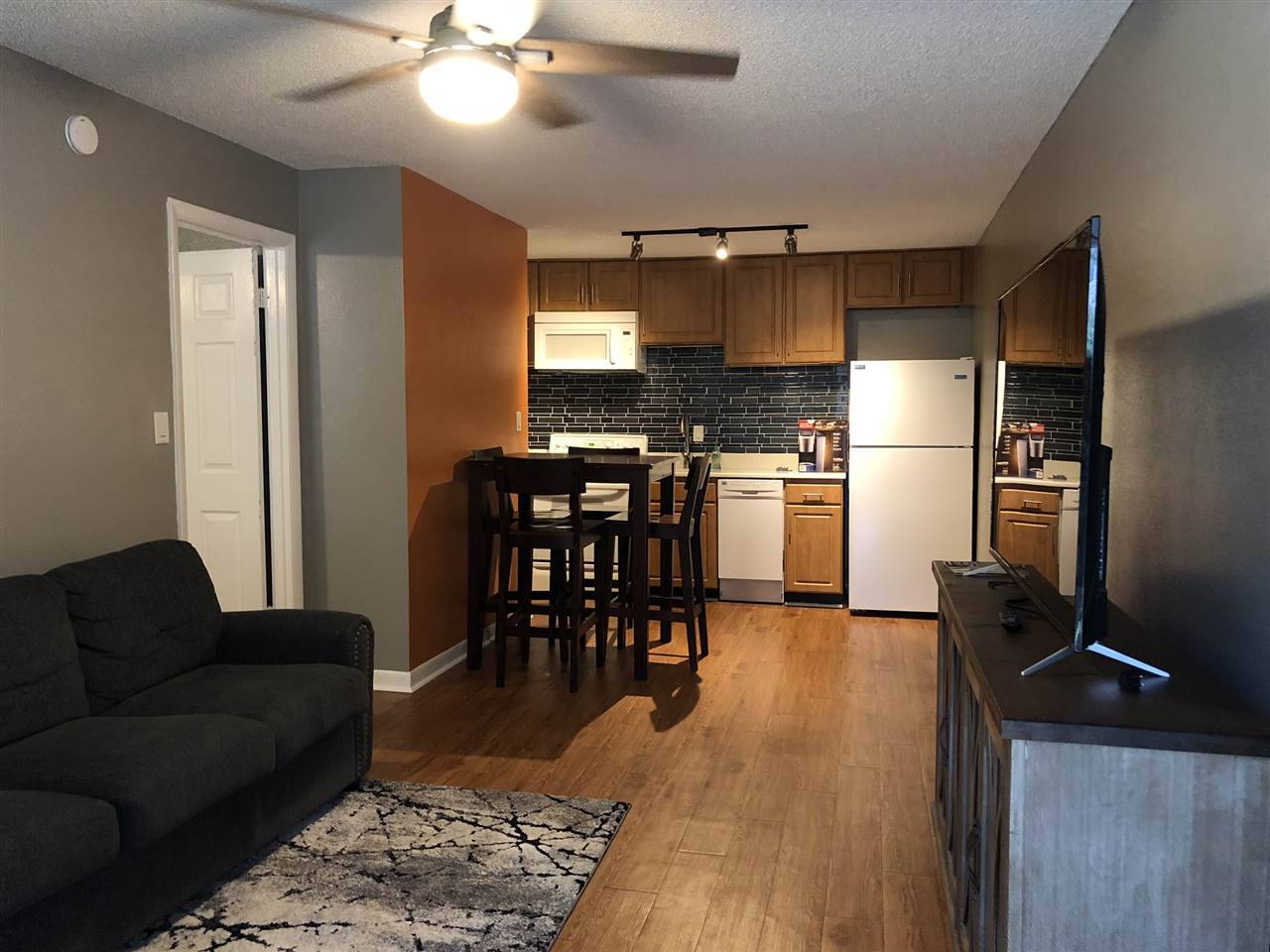 403 Hayden Road #204, Tallahassee, FL 32304