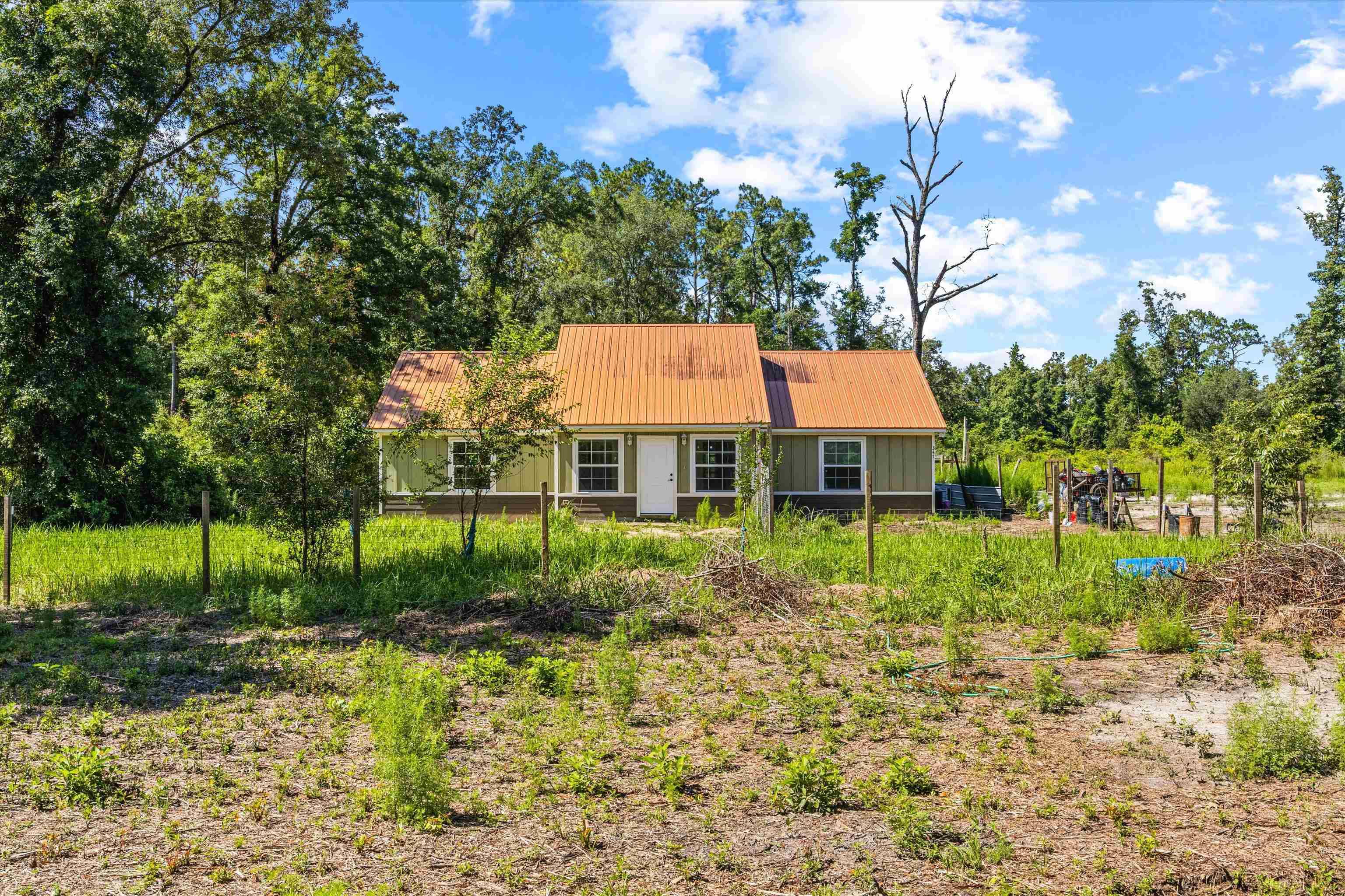 347 Bert Thomas Lane, Crawfordville, FL 32327