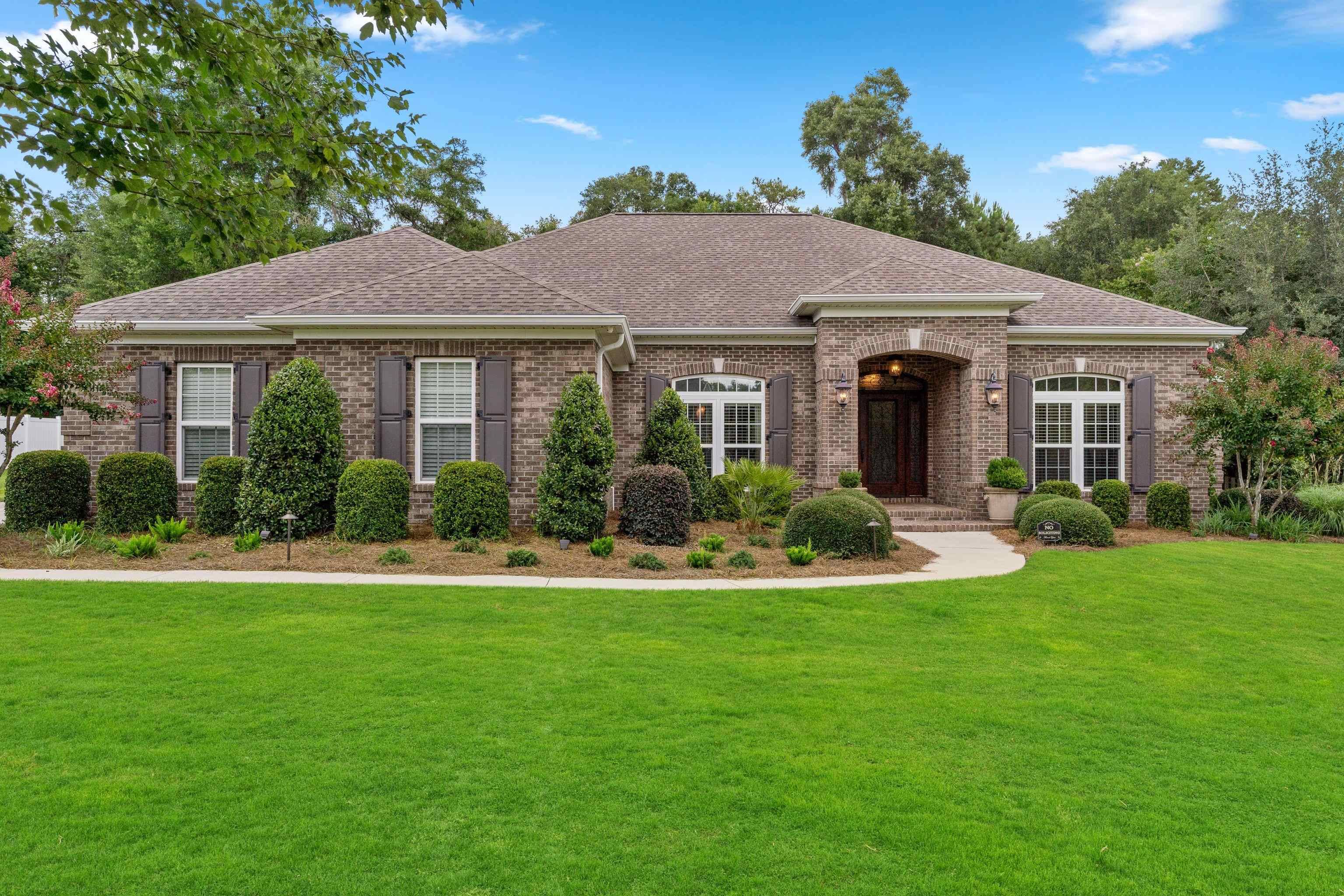 5731 Farnsworth Drive, Tallahassee, FL 32312