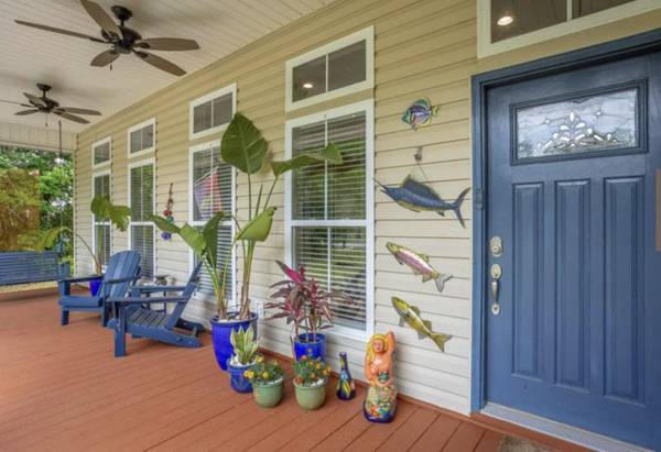 121 Ellis Van Fleet Street, Apalachicola, FL 32320