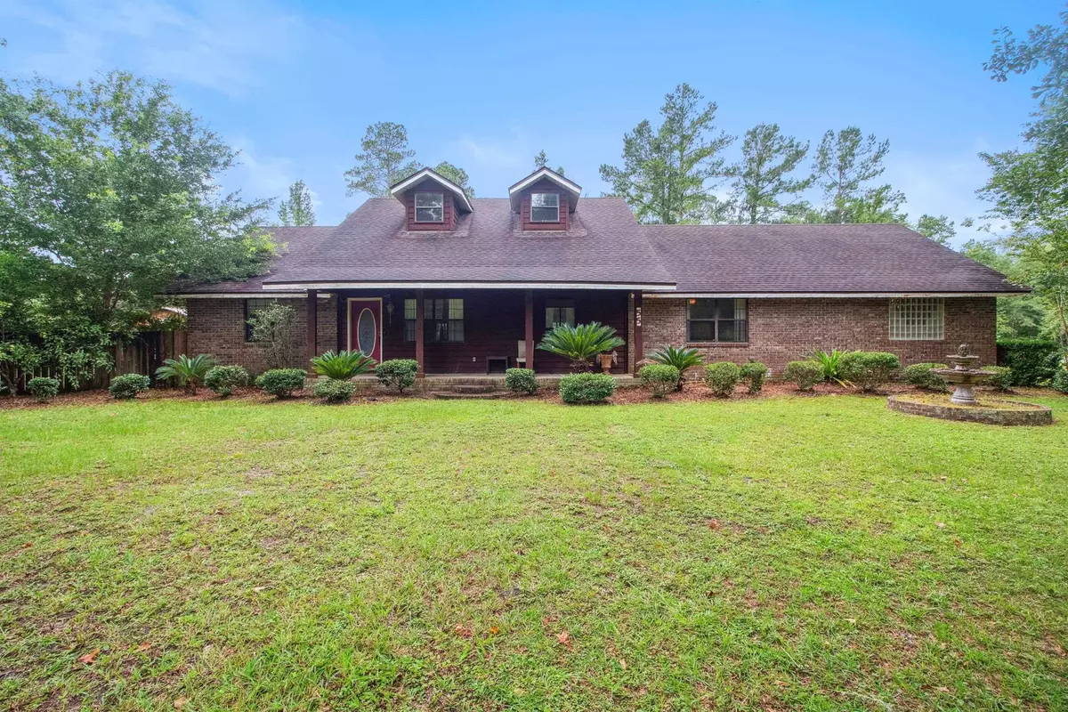 Sopchoppy, FL 32358,55 Summer Street