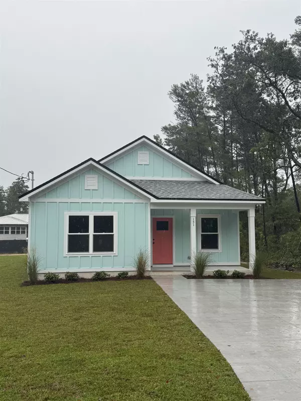 151 Georgia Street, Lanark Village, FL 32323