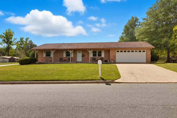 2101 Portsmouth Circle, Tallahassee, FL 32311