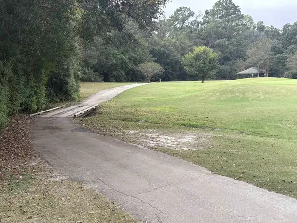 XXX Greenway, Havana, FL 32333