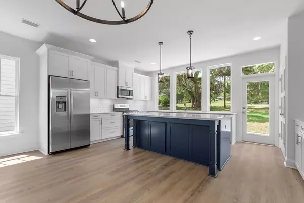 5672 Native Oak Drive, Tallahassee, FL 32317