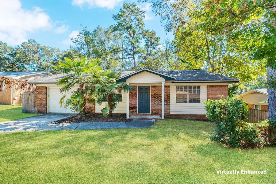 2725 Bedford Way, Tallahassee, FL 32308