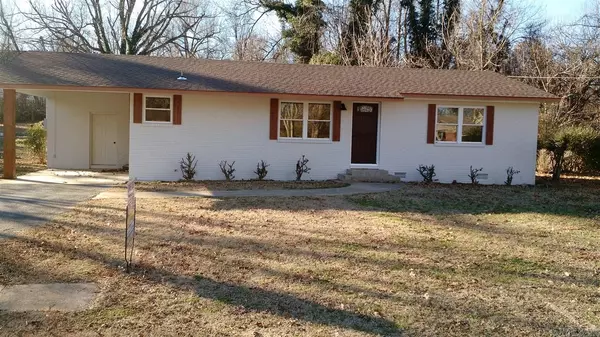 254 N 8th St., Piggott, AR 72454