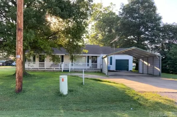 192 Railroad, Cooter, MO 63839