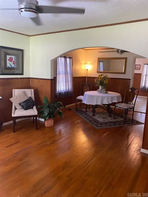 Magnolia, AR 71753,1211 FELIX