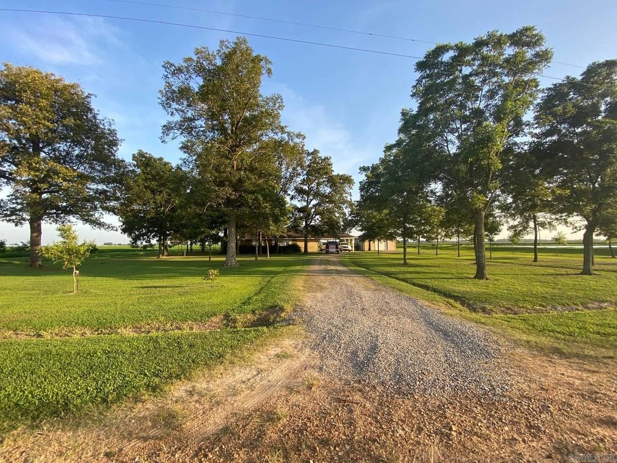 Wynne, AR 72396,255 CR 156