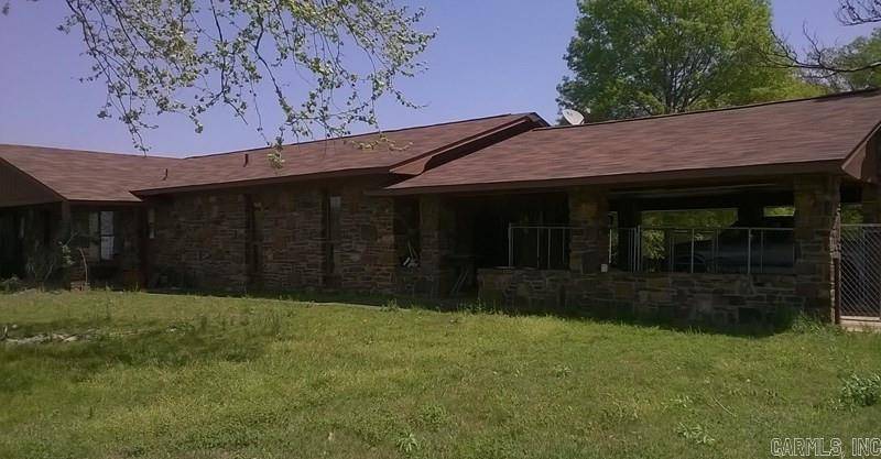 508 Ray Rd, Clarksville, AR 72830