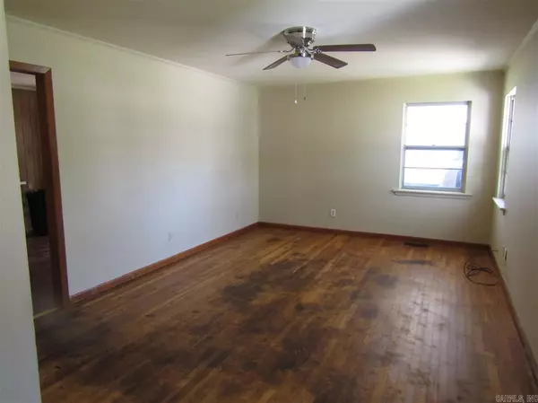 Blytheville, AR 72315,1020 Logan Lane