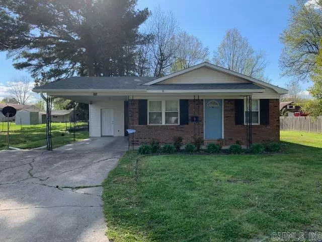 Piggott, AR 72454,586 N Moore