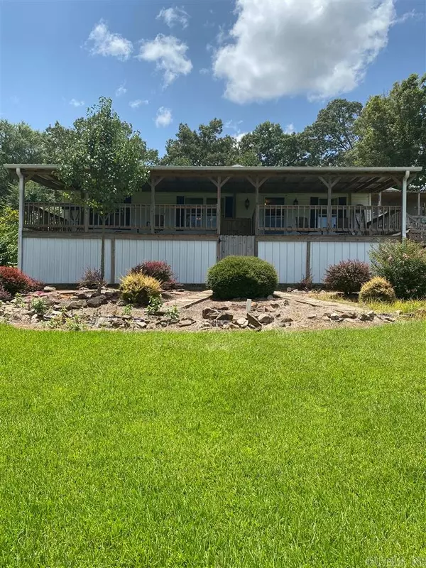 452 Ouachita 20, Chidester, AR 71726