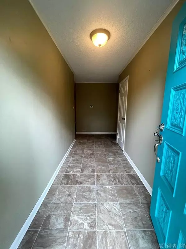 El Dorado, AR 71730,613 Royal Oak