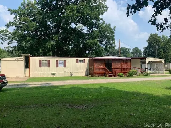 758 E Cherry, Piggott, AR 72454
