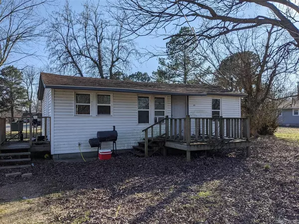 631 E. Castleberry, Piggott, AR 72454