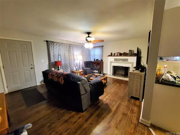 Piggott, AR 72454,263 N 15th Ave