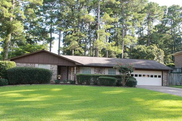 2109 Pinewood Drive, El Dorado, AR 71730