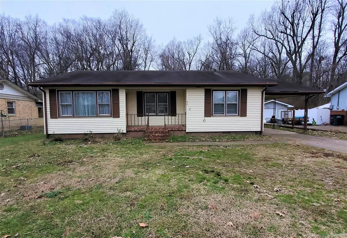 Piggott, AR 72454,470 Lamb Dr.