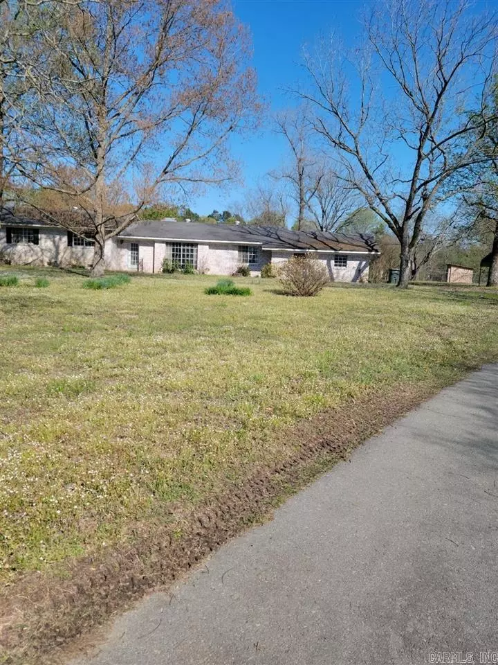 Warren, AR 71671,821 Highway 63