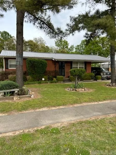 904 N. Hollywood, Blytheville, AR 72315