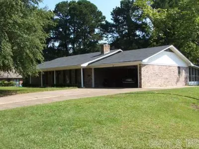 Paris, AR 72855,14 & 15 North Elm