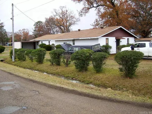 Ashdown, AR 71822,270 STEWART ST