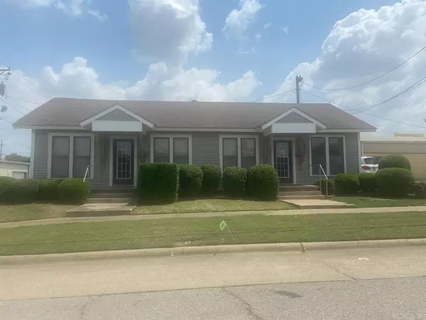 308 5th, Blytheville, AR 72315