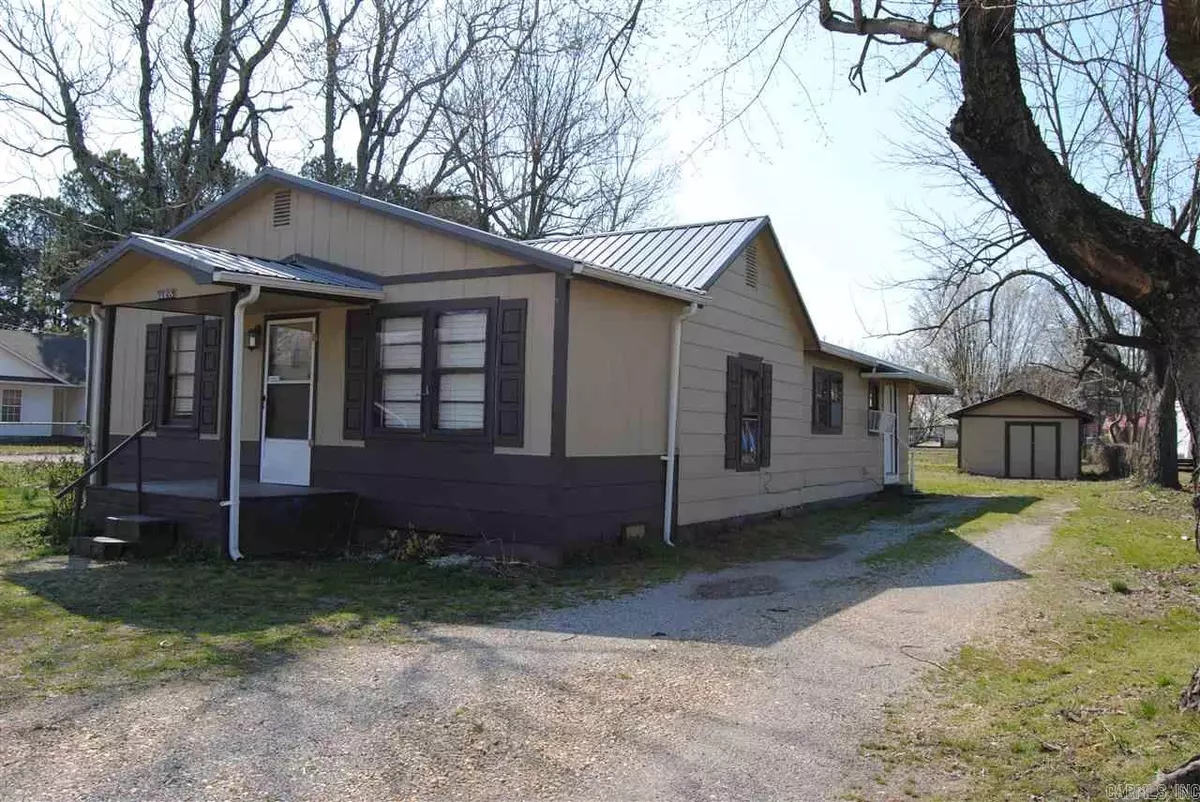 Paragould, AR 72450,1108 E Lake Street