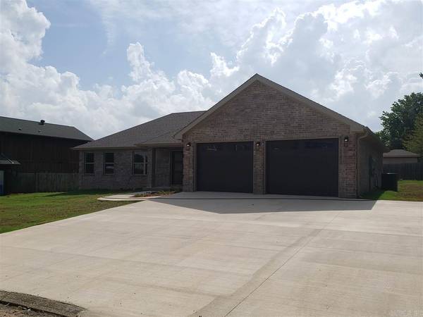 306 Davis Place, Paragould, AR 72450