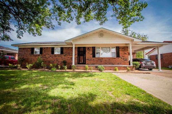 1402 W Main Street, Walnut Ridge, AR 72476