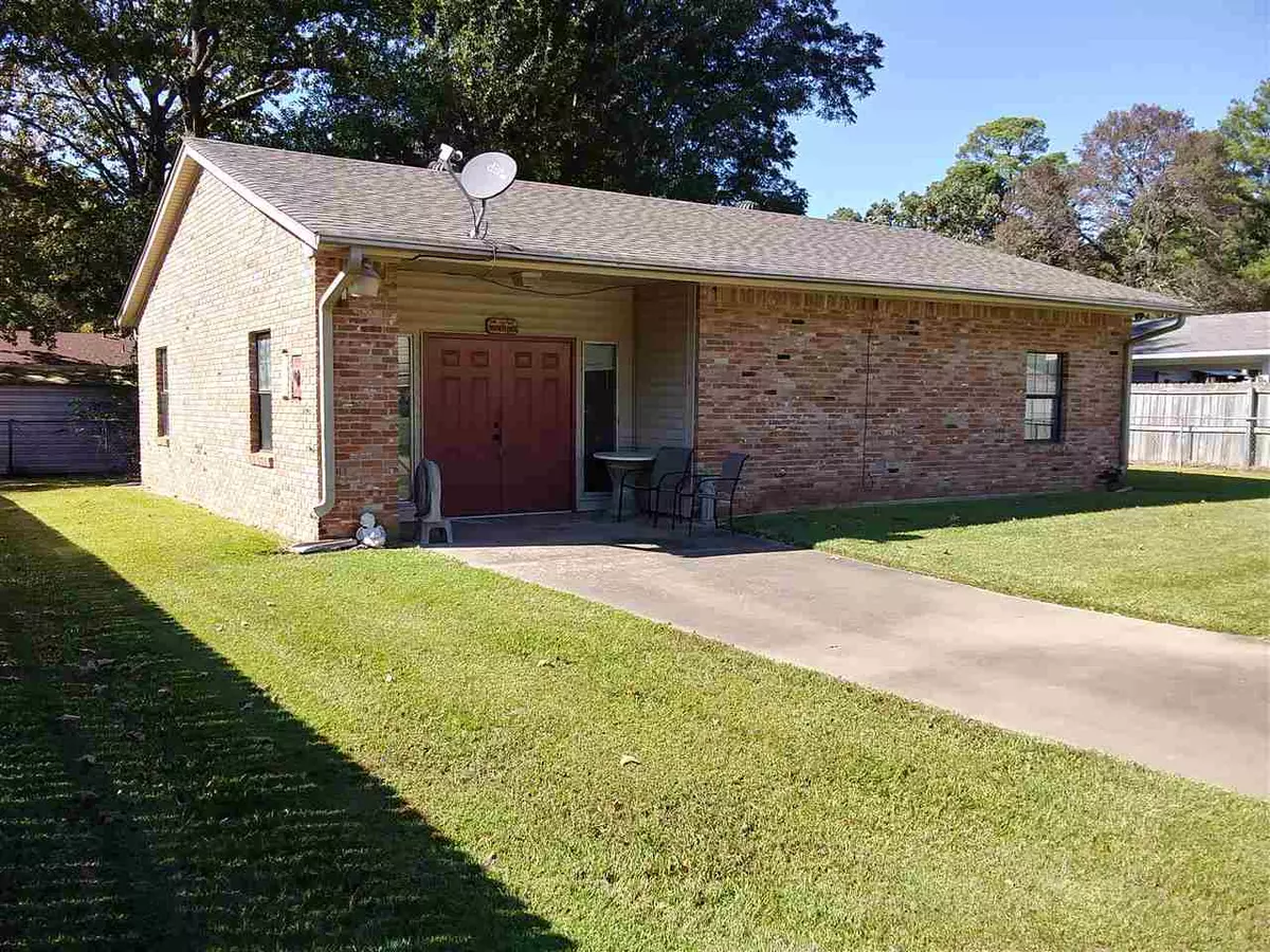 White Hall, AR 71602,1102 Rhine St