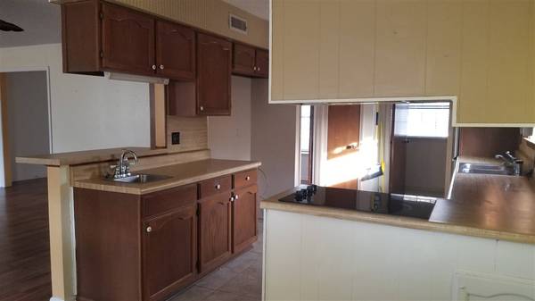 Pine Bluff, AR 71603,16 Regency Lane