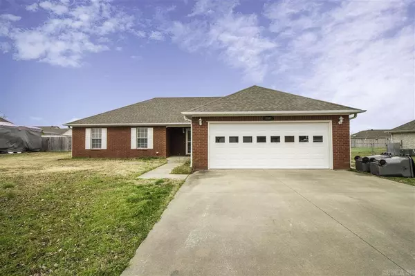 2907 Canterbury Drive, Paragould, AR 72450