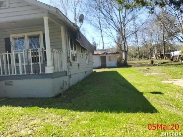 Camden, AR 71701,528 Short Avenue