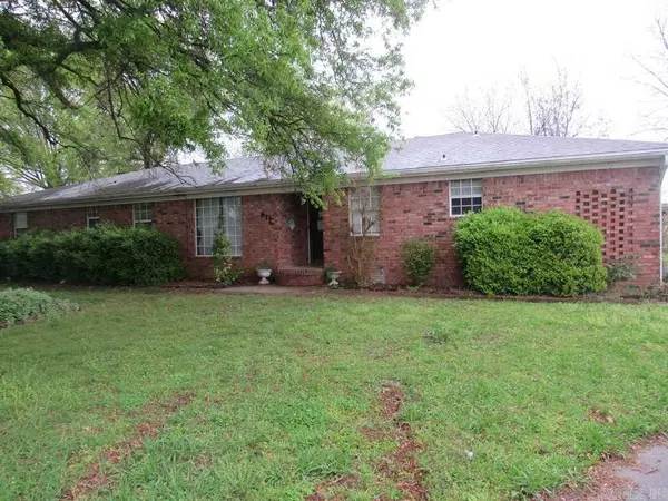 811 Irvy Road, England, AR 72046